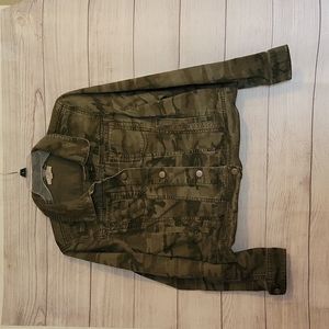 Ann Taylor LOFT green camo denim crop jacket - Size Med